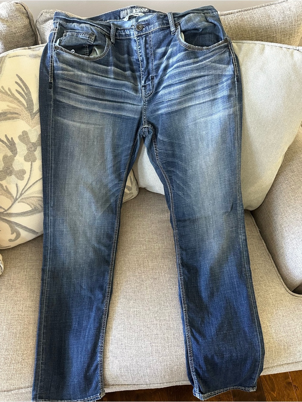 BKE Men's Faded Blue Straight Jeans 36 reg